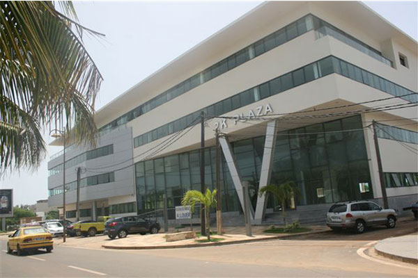 2 K plaza Dakar